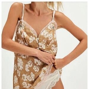 Intimately Free People Night Special Gold Cami NWOT Sz L Boho Versatile Feminine